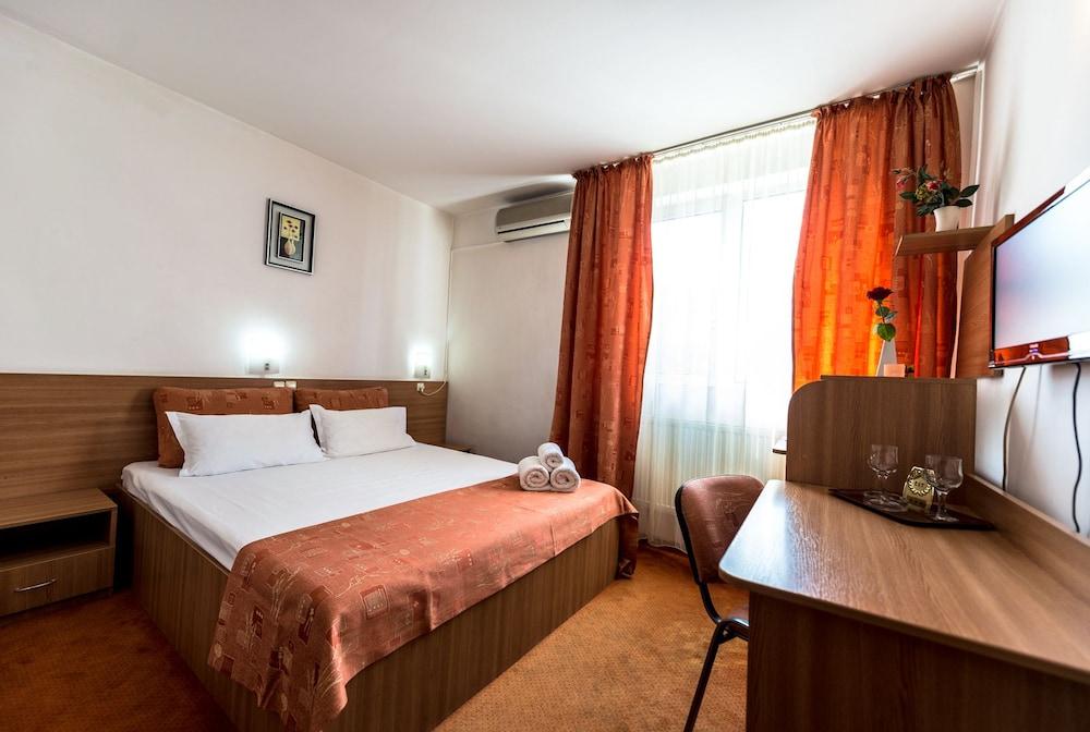 Est 3* Bucarest